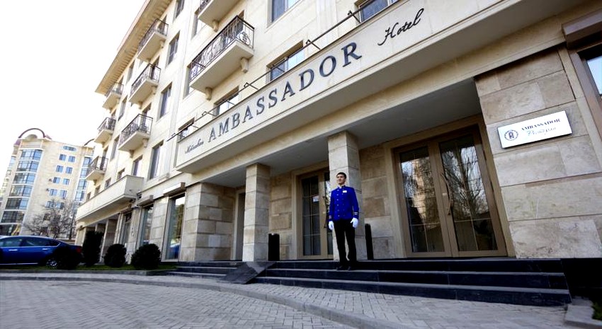 Ambassador-Hotel