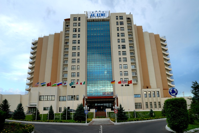 the-Ak-Keme-Hotel